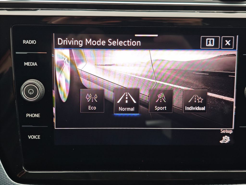 VW Touran Comfortline 150PS # 7-Sitzer # ACC # NAVI VW Touran Comfortline 150PS # 7-Sitzer # ACC # NAVI