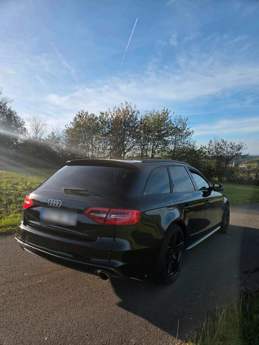Audi A4 2015 — photo 13