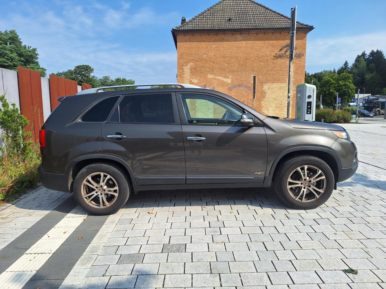 Kia Sorento 2012 — photo 7
