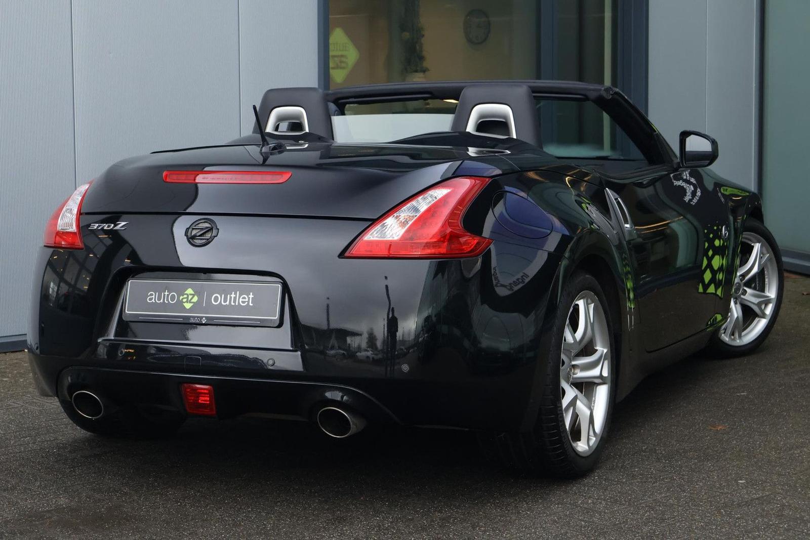 Nissan 370Z Roadster 3.7 V6 Pack | 328 ch | BVA | Capote électrique | Sièges chauffants | Xénon | Bluetooth | Régulateur de vitesse
