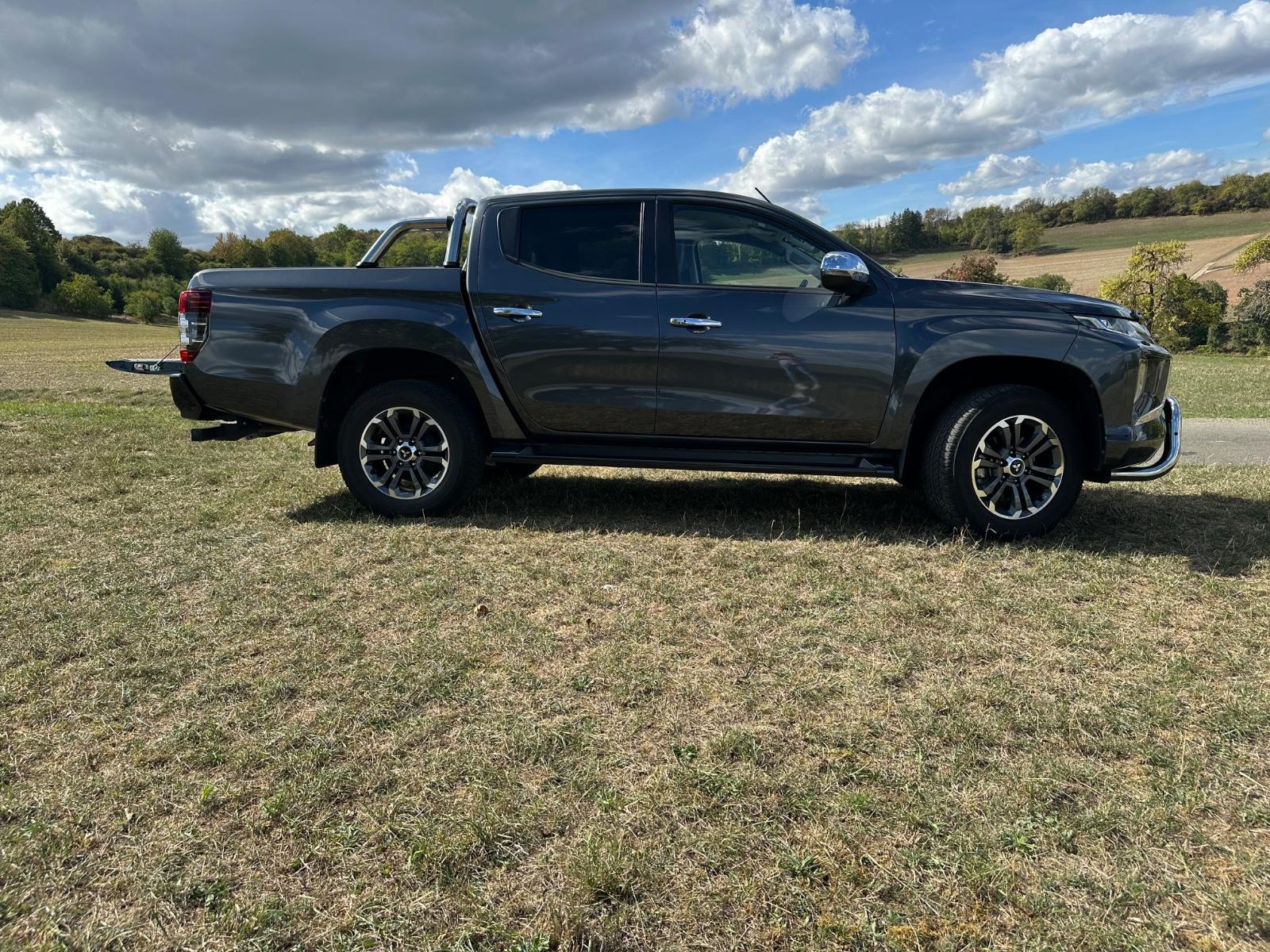 Mitsubishi L200