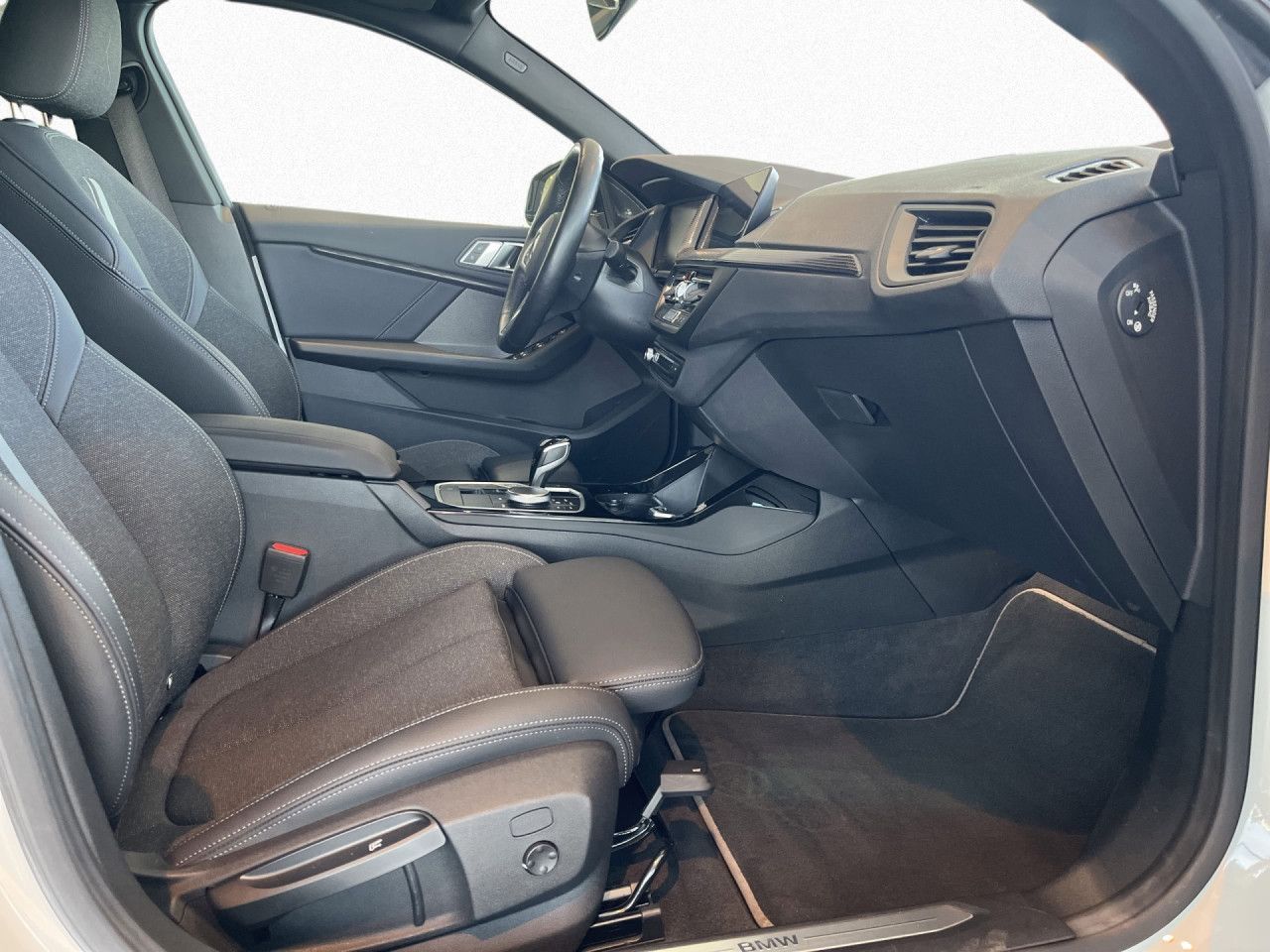 BMW 218 Gran Coupé - Bild 10