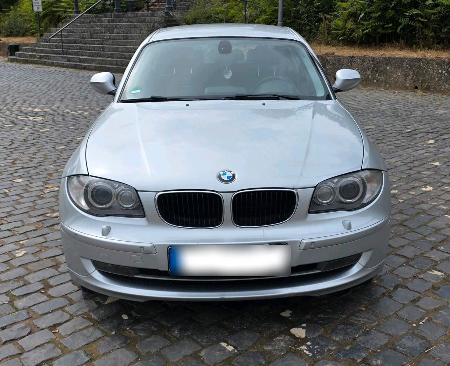 BMW 118