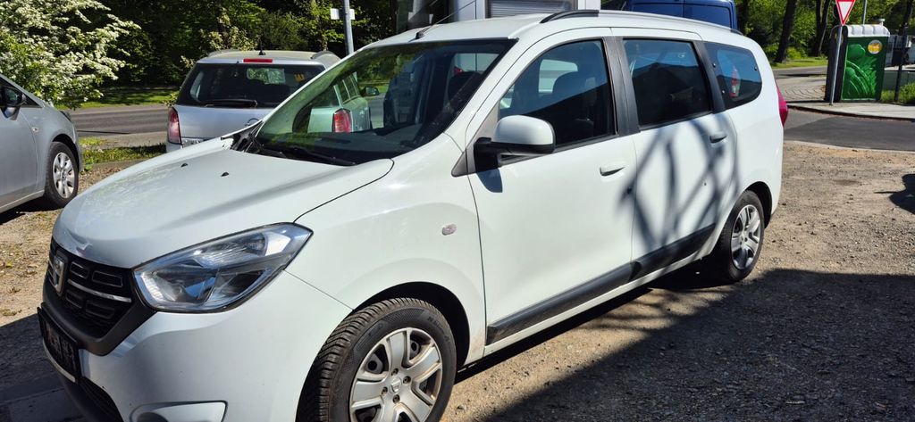 Image of Dacia Lodgy