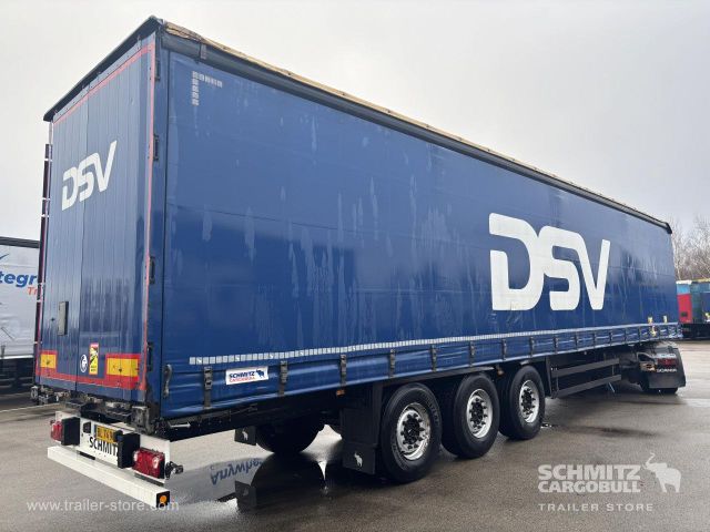 Schmitz Cargobull Curtainsider Standard