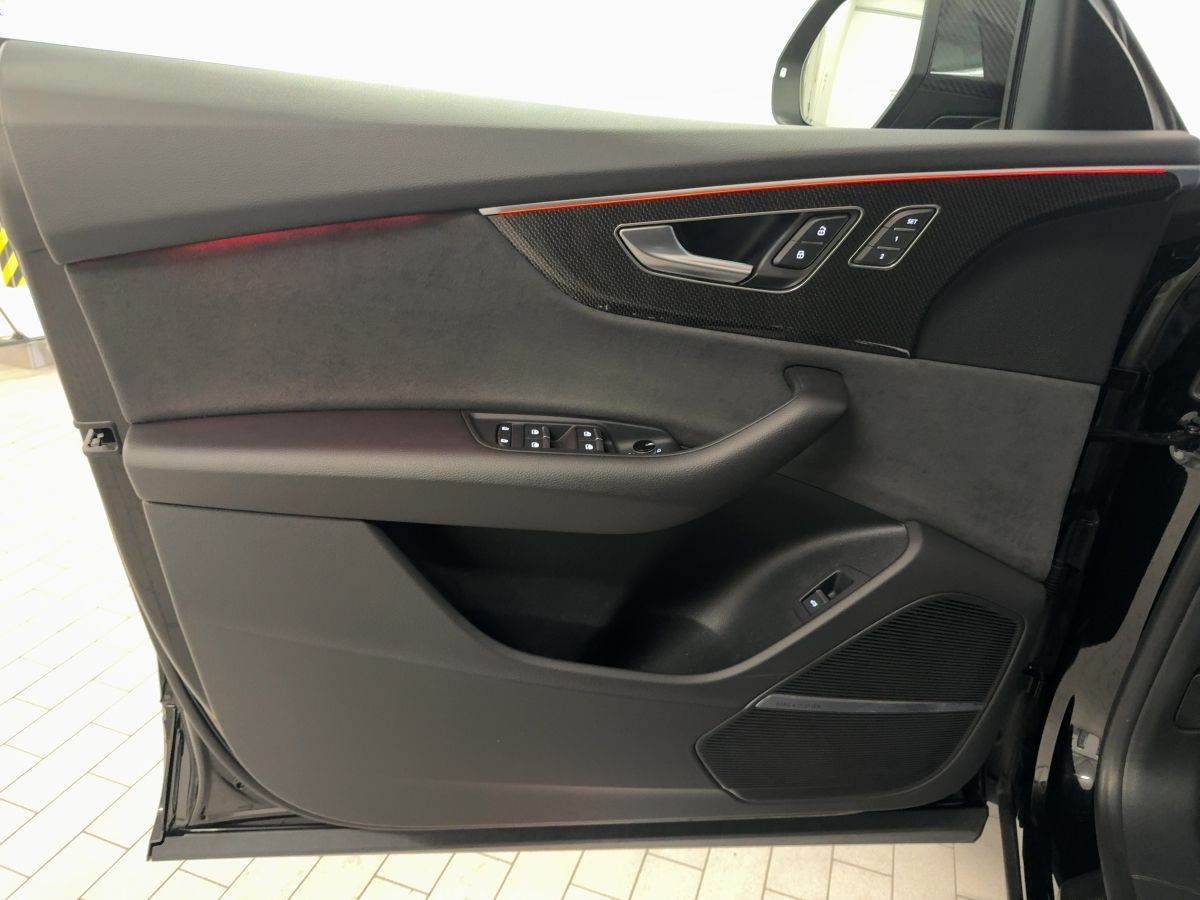 Audi SQ8 - Bild 18
