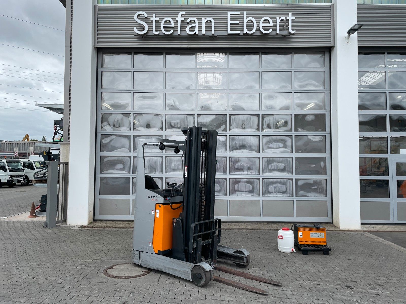 Fahrzeugabbildung Still FM-X 14 / Schubmaststapler / 451h / HH: 5.65m