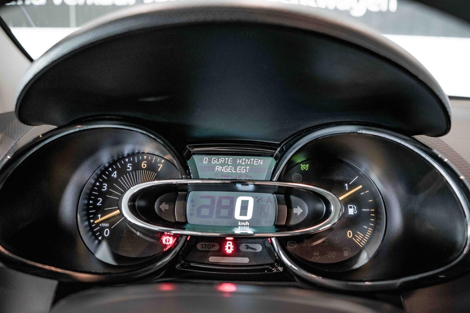 Renault Clio IV Expression Klimaanlage Tempomat