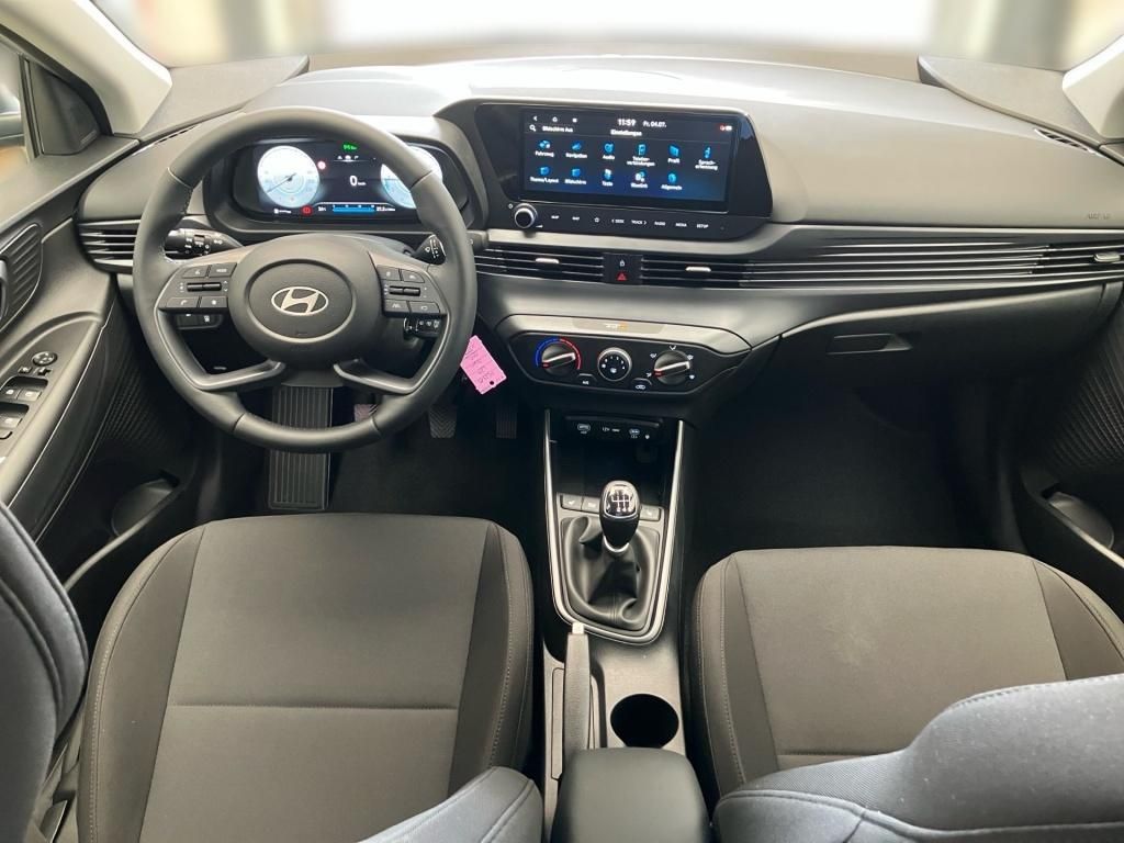 Fahrzeugabbildung Hyundai i20 1.0 T-GDI 6-MT Trend Navi PDC KAM SHZ SpurH