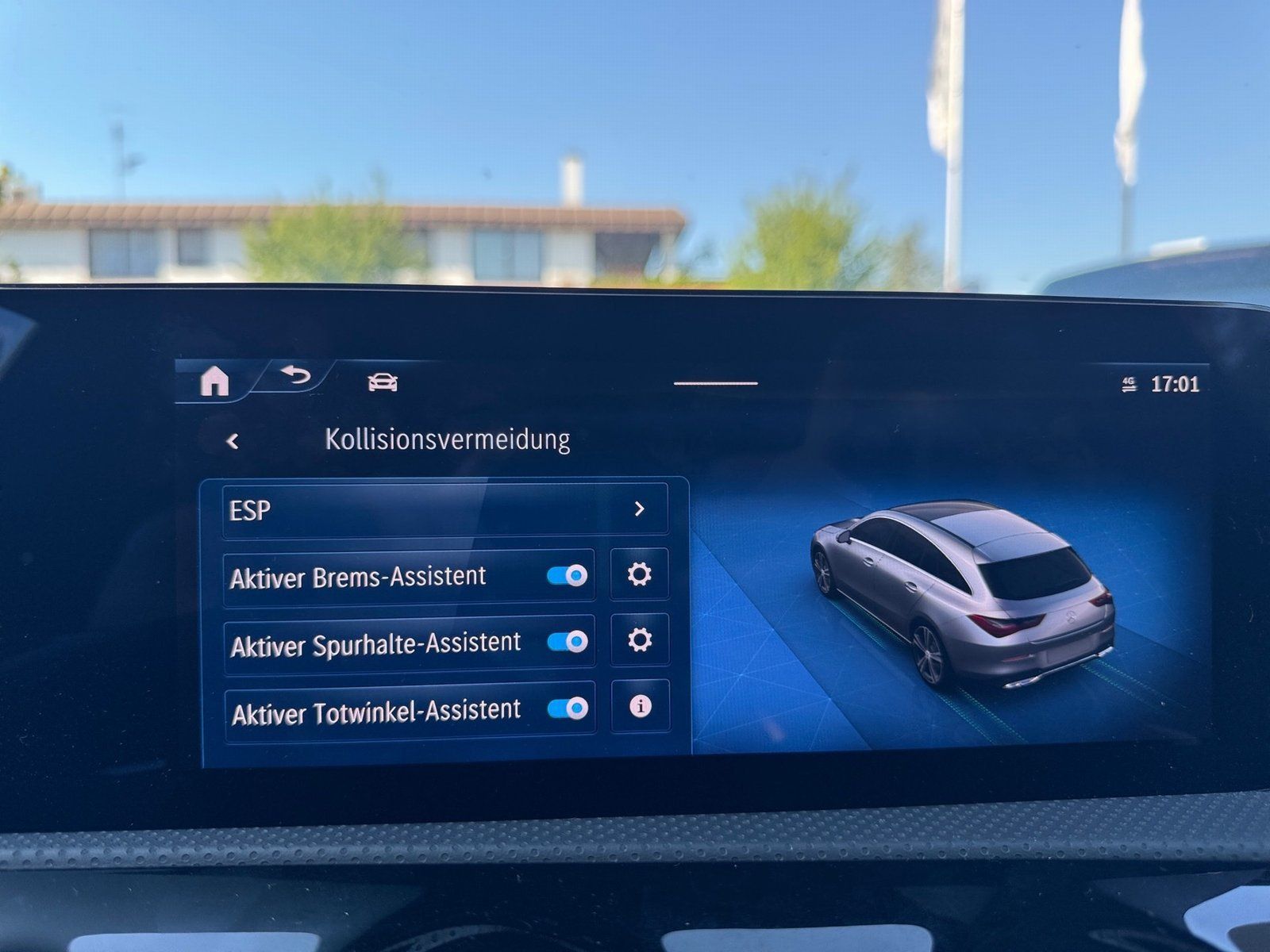 Fahrzeugabbildung Mercedes-Benz CLA 200 SB AMG*AHK*Pano*Distro*Totwink*360*HUD*