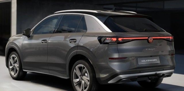 T-Roc Style eTSI DSG IQ Drive + Light GJR AHK Na