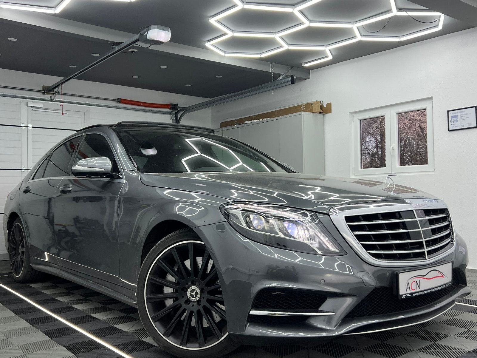 Fahrzeugabbildung Mercedes-Benz S 350 Lim. AMG-LINE/DISTRONIC/LED/PANO/360*/AMBI