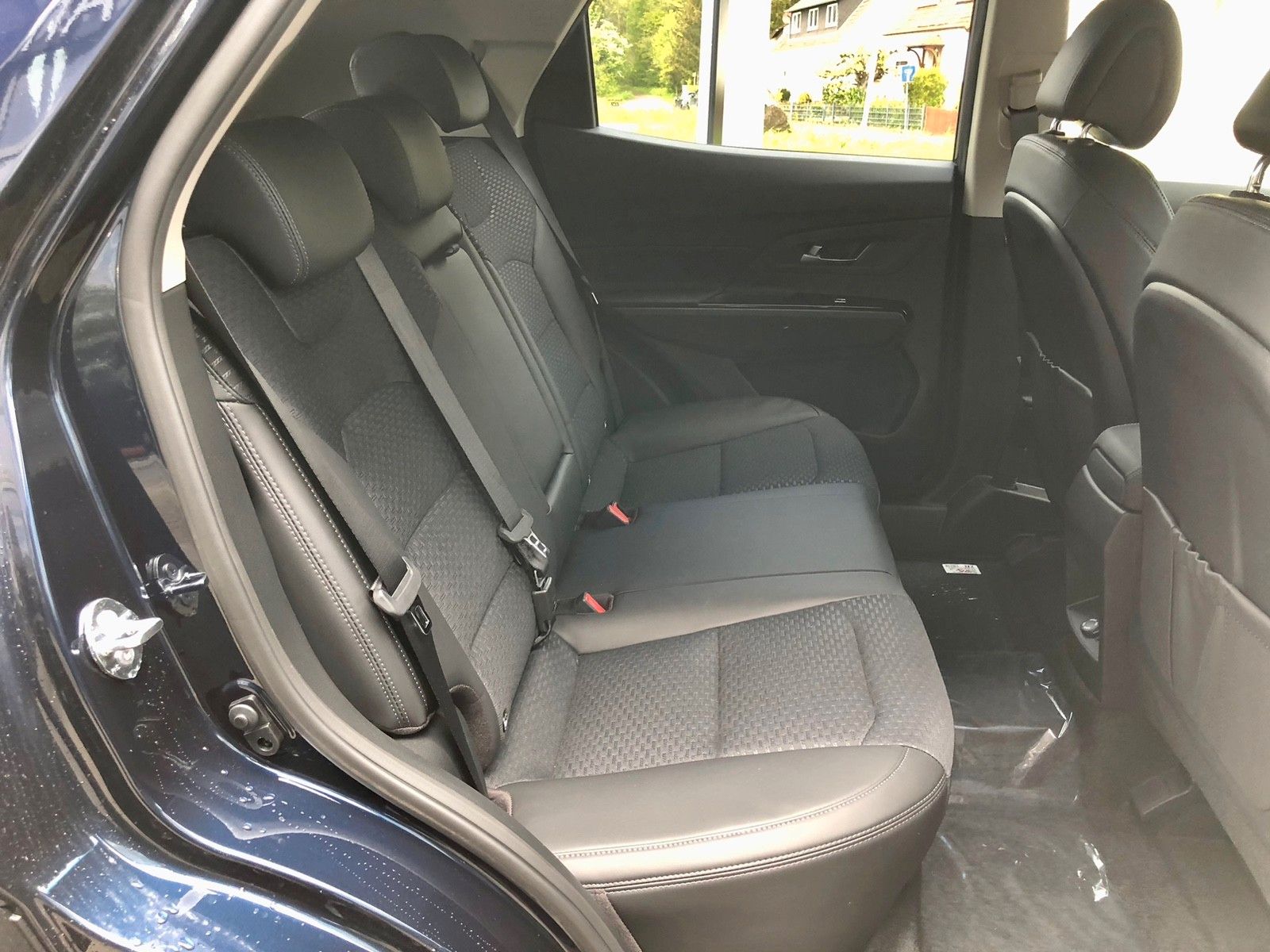 Fahrzeugabbildung KGM KORANDO+BLACKLINE+AMBIENTE+KAMERA+SH+LED++++++++