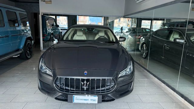 Maserati Quattroporte V6 Diesel 275 CV Gransport