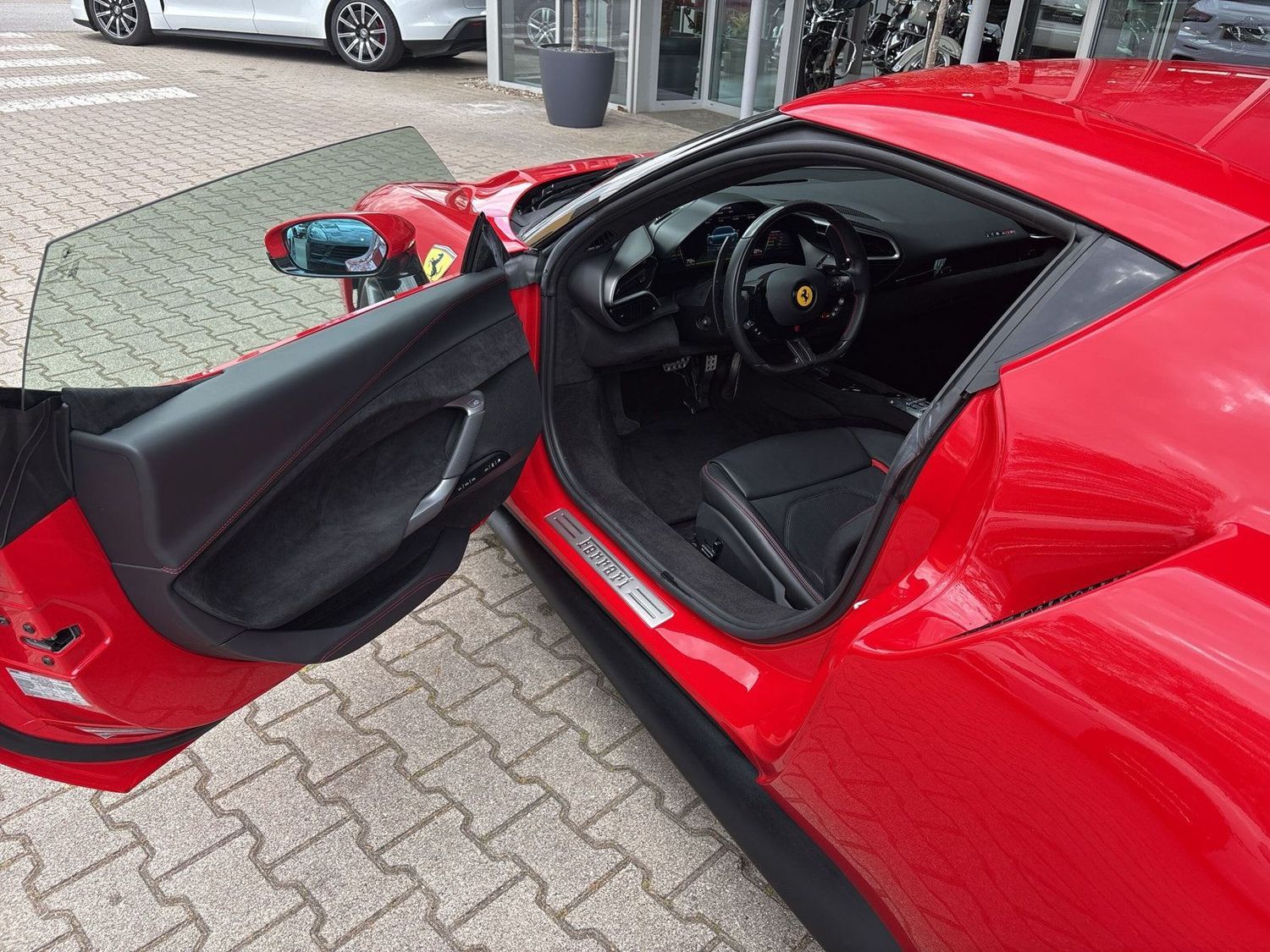 Ferrari 296 GTB ACC LED LIFT DIAMOND RIMS foto 5