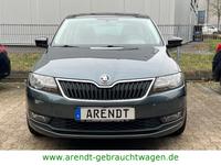 Skoda Rapid Spaceback Ambition*NAVI/PDC/GRA/PANO*