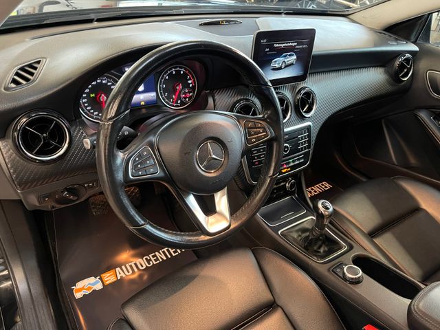 Mercedes-Benz GLA 180 *Kamera*PDC*Navi*Klima*Tempomat*