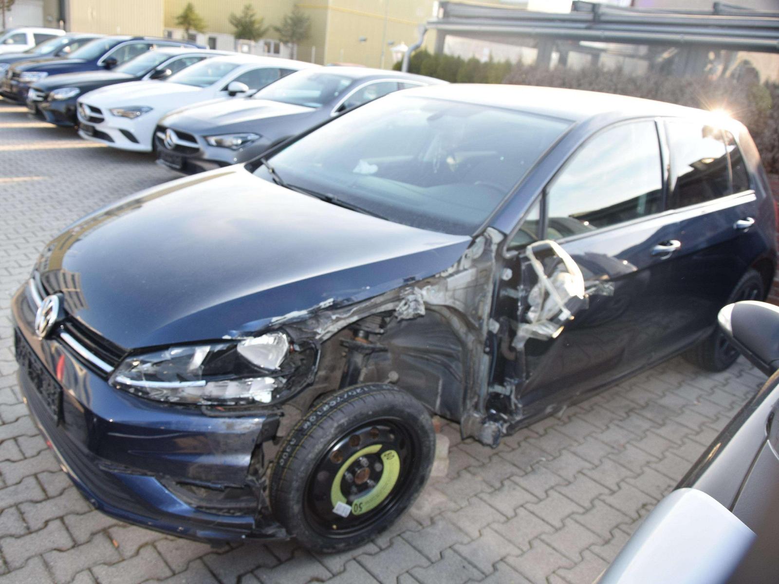 Volkswagen Golf Golf 1.6 TDI BlueMotion Technology DSG Cup
