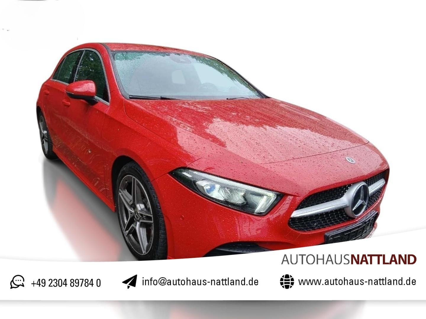 Mercedes-Benz A 180 AMG Line RFK LED Navi Alcantara