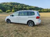 Volkswagen Sharan 2.0 TSI DSG LIFE LIFE - Volkswagen Sharan mit Benzin-Antrieb: Kleinbus, 2.0