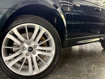 Land-Rover Range Rover Sport - 3