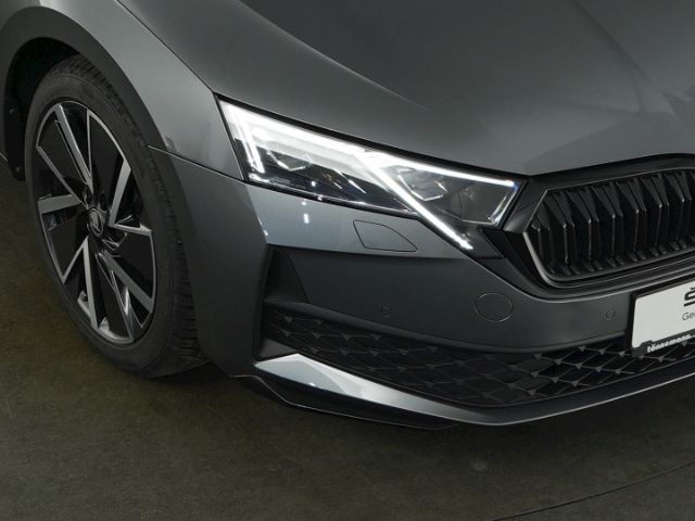 Octavia COMBI SPORTLINE TSI DSG+AHK+NAVI+360 GRA