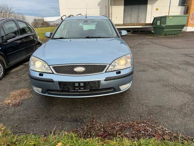 Ford Mondeo Turnier Ghia