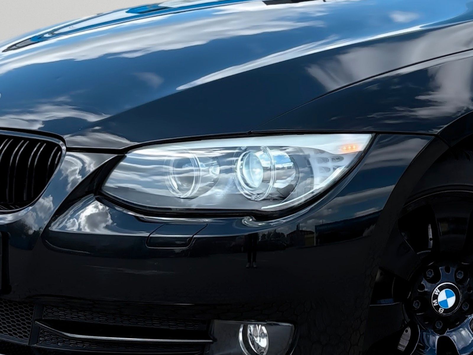 Fahrzeugabbildung BMW 3 Coupe 320i