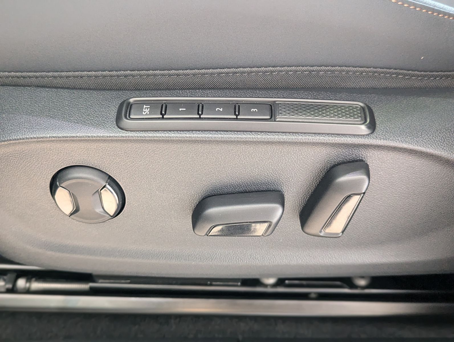 CUPRA Terramarr 2.0 VZ 4D Drive-XL HUD Matrix Pano 20" - Image 23