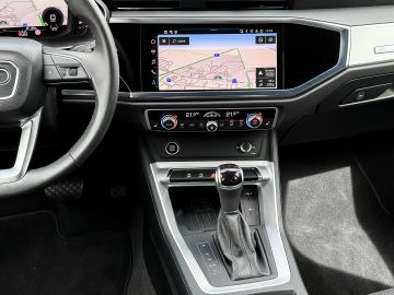 Audi Q3 - 9