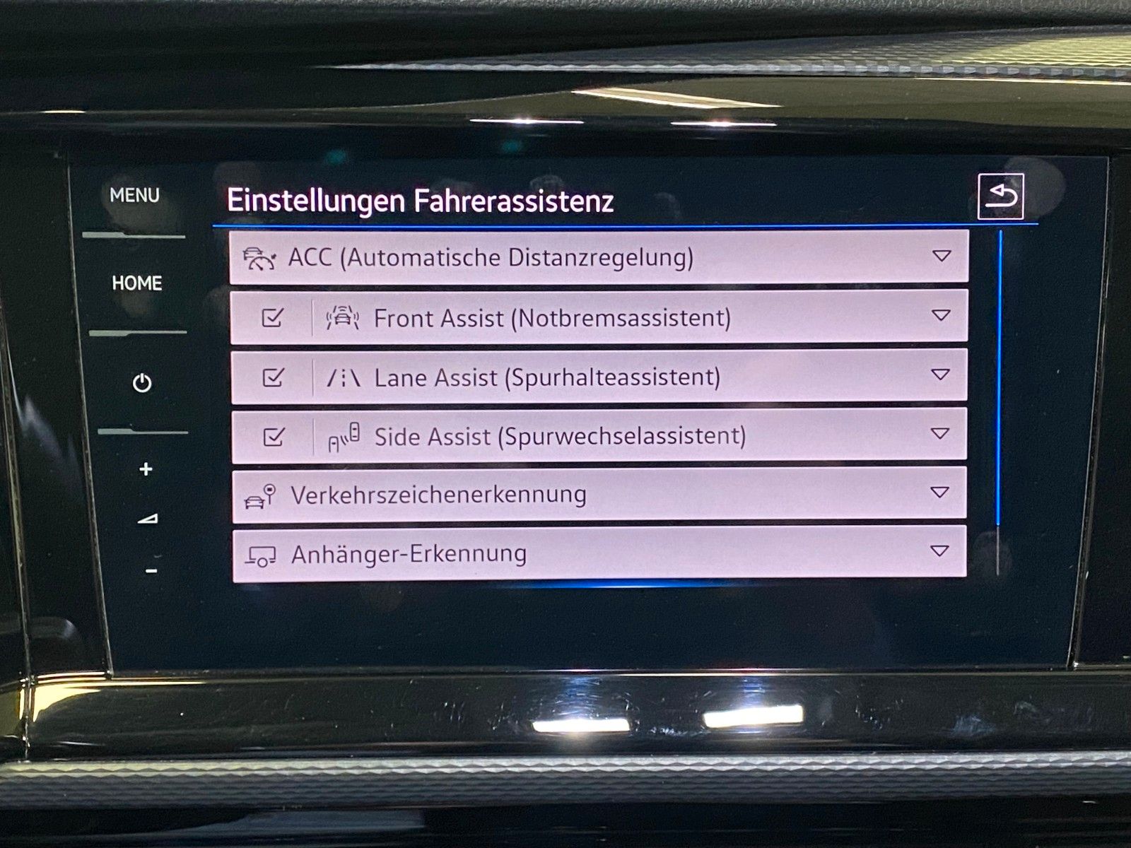 Fahrzeugabbildung Volkswagen T6 Multivan"GENERATION SIX"STANDHZG+NAVI+AHK+LED