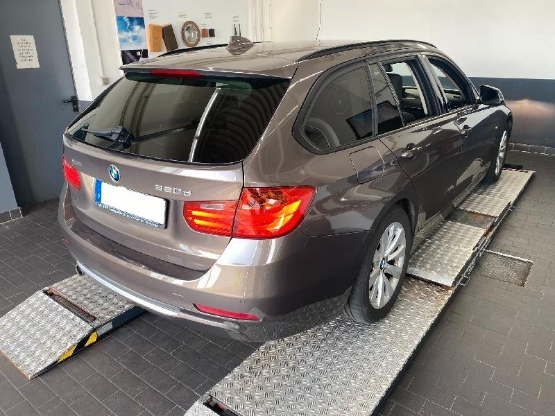 BMW 320d xDrive Touring +nur an Händler/Export+ HU 7