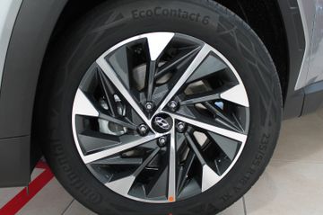 Fahrzeugabbildung Hyundai Tucson 1.6 T-GDI 48V Trend DCT 4WD Panoramadach
