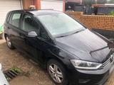 Volkswagen Golf Sportsvan 7 Schwarz Metallic Tüv Neu ... - VW Golf Sportsvan Gebrauchtwagen in Hannover