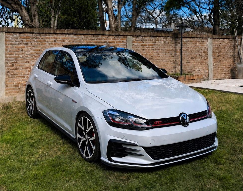 Image of Volkswagen Golf