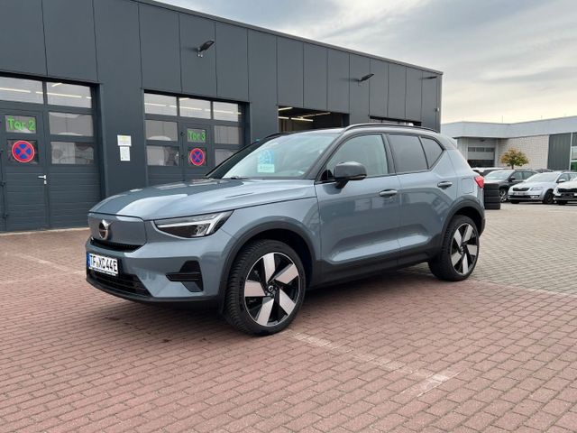 Volvo XC40 Plus Recharge Pure Electric AWD