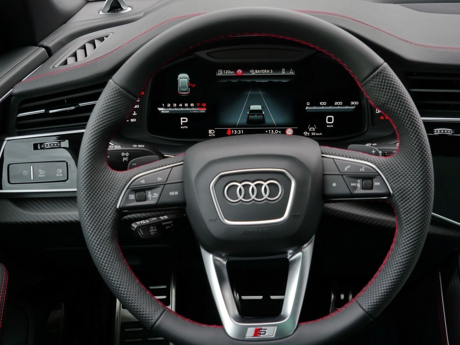 Audi SQ8 - Bild 9