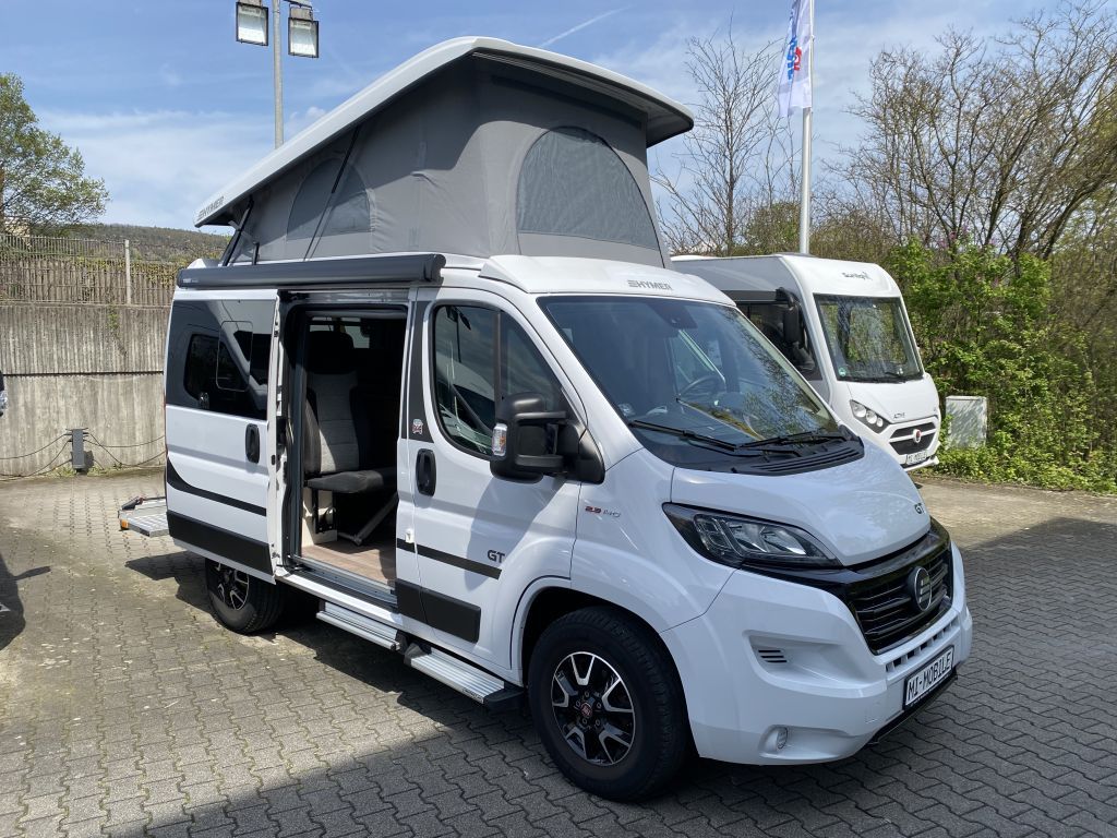 Fahrzeugabbildung HYMER-ERIBA Camper Van Sydney GT 60 *SCHAUSONNTAG 11-16 UHR*