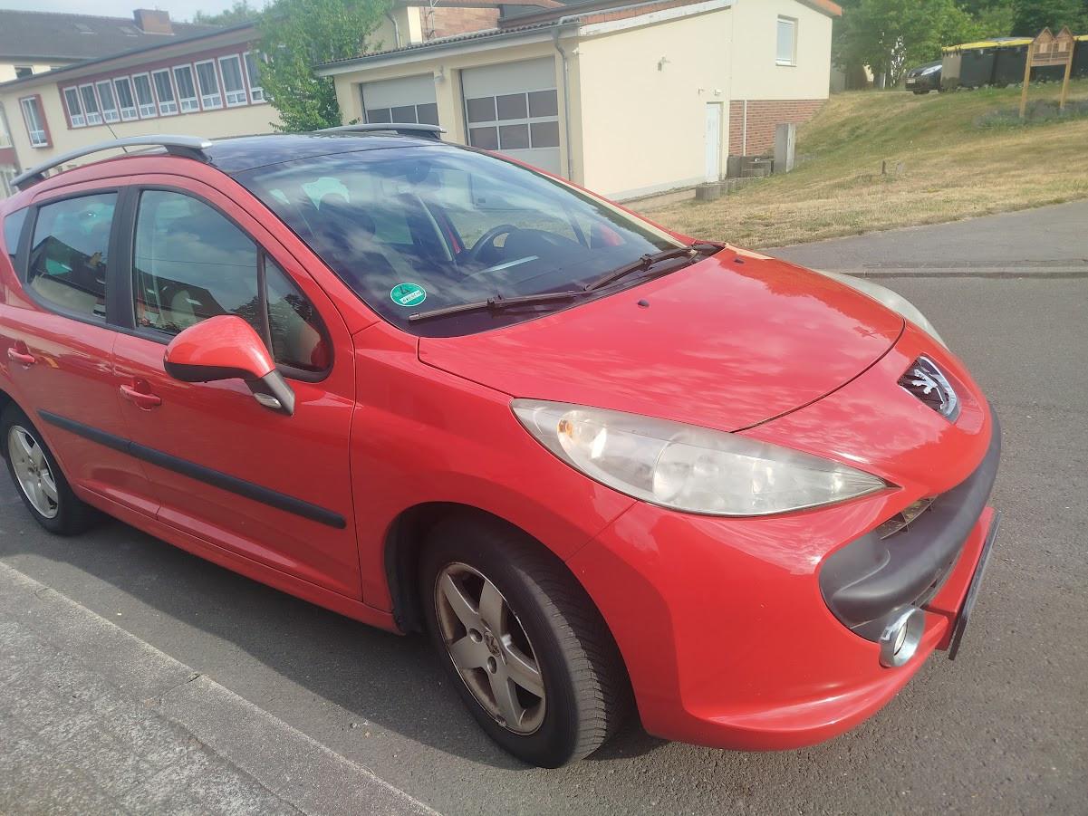 Peugeot 207 2009 — photo 9