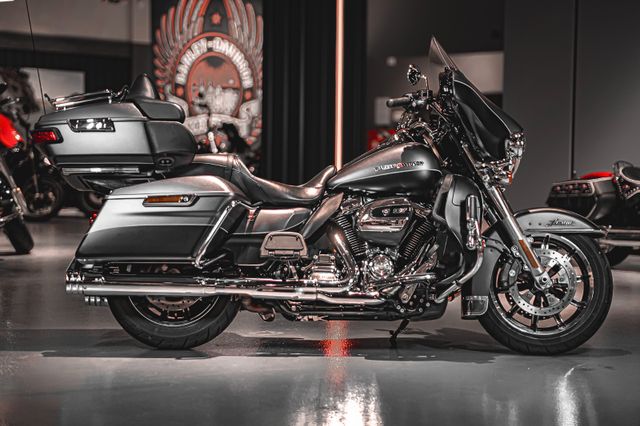 Harley-Davidson FLHTK Ultra Limited- Kesstech Klappenauspuff!