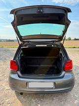 Volkswagen Polo MATCH 1.2 TSI 66kW/90 PS - Volkswagen Polo aus 2012 mit Benzin-Antrieb: Schiebedach, Kleinwagen