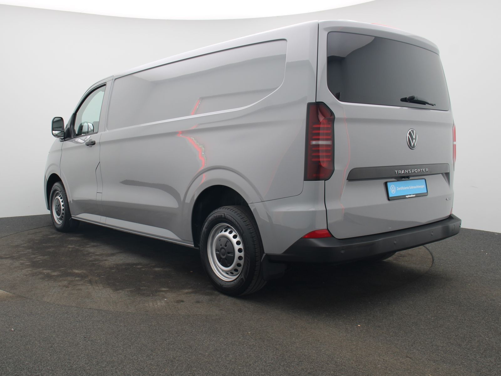 Volkswagen T7 Transporter - Bild 6