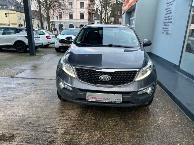 Fahrzeugabbildung Kia Sportage 2.0 Diesel Auto. Allrad+Navi+Kamera+AHK