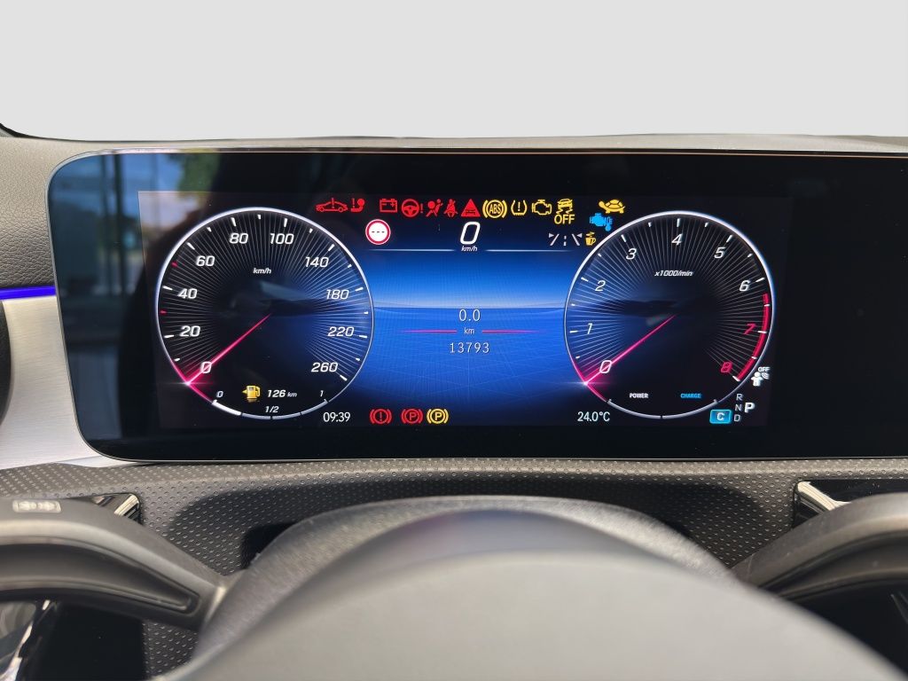 Fahrzeugabbildung Mercedes-Benz A 200 Kompaktlimousine AMG*Night*LED*SpH*PDC*RFK