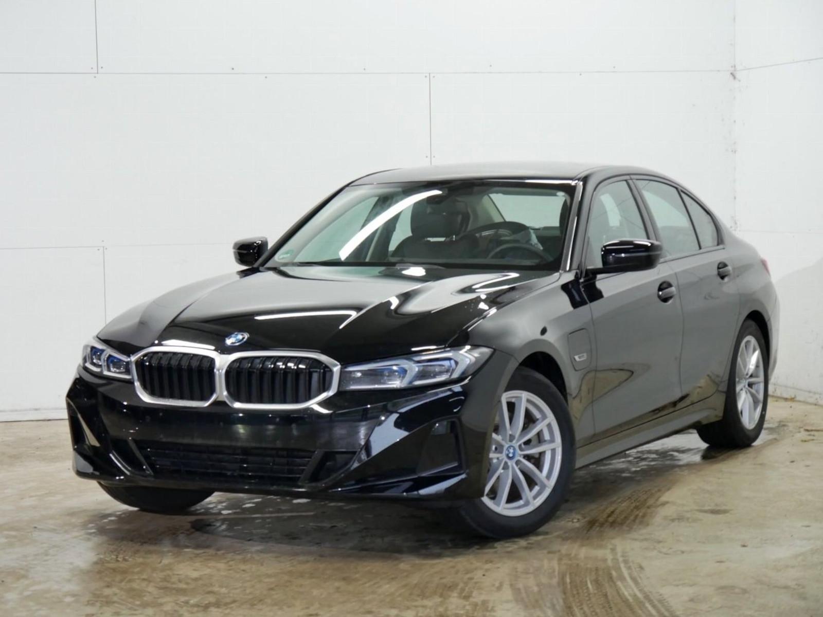 BMW 330e Sport GS-Dach e-Sitze Memory Harman Kardon
