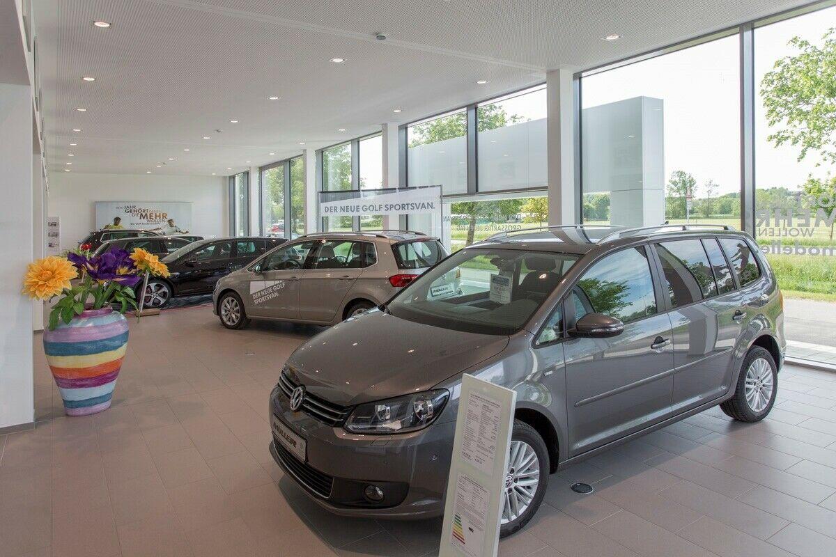 showroom-image-main