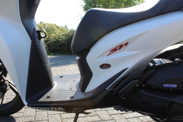 Honda SH150i