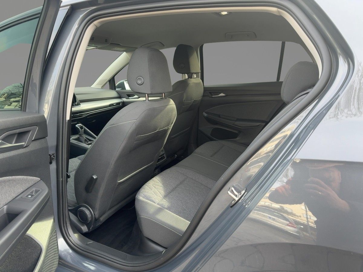 Volkswagen Golf - Bild 8