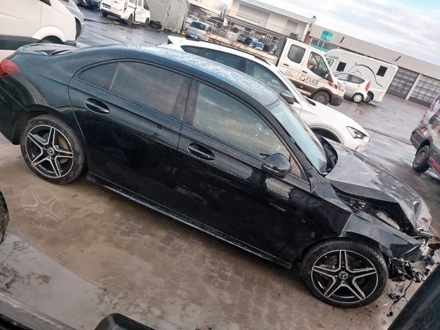 Mercedes-Benz A 180 d / AMG line / Frontschaden / Automatik