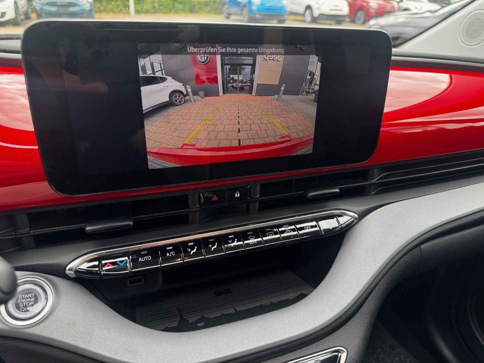 Fahrzeugabbildung Fiat Neuer 500E Cabrio (RED) NAVI KAMERA SITZHEIZUNG